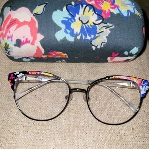 Authentic Vera Bradley Eyeglass Frame.  Daria in Pretty Posies print. 54/17